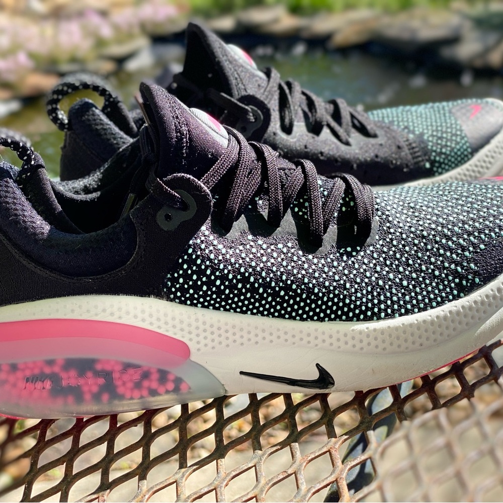 nike joyride run flyknit women's pink